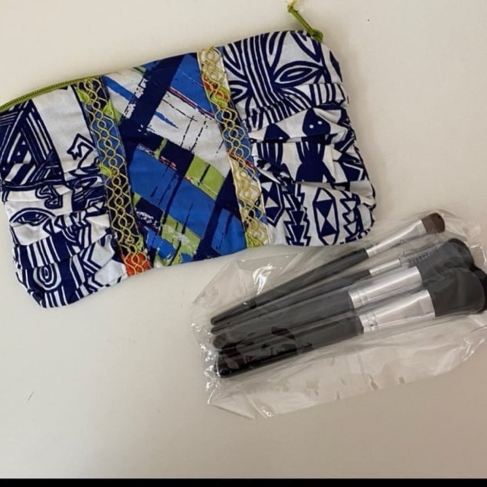 POTTERY BARN Cosmetic Bag and Make Up Brushes Set NEW